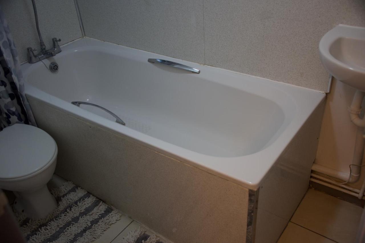 Budget Canterbury Apartment Eksteriør bilde